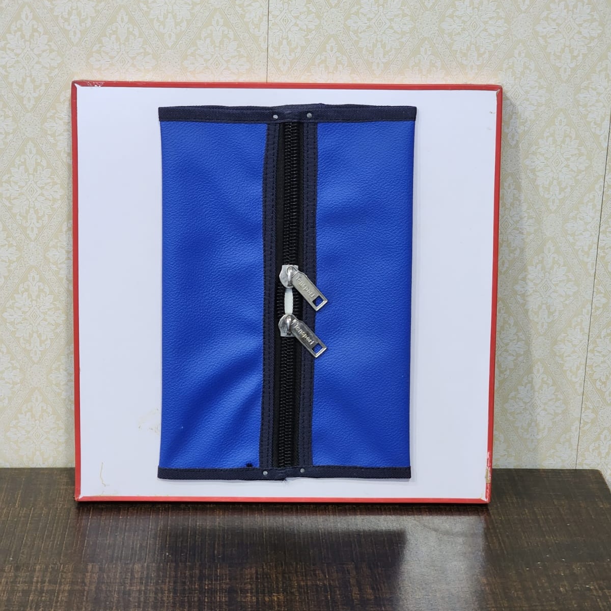 Zipping Board